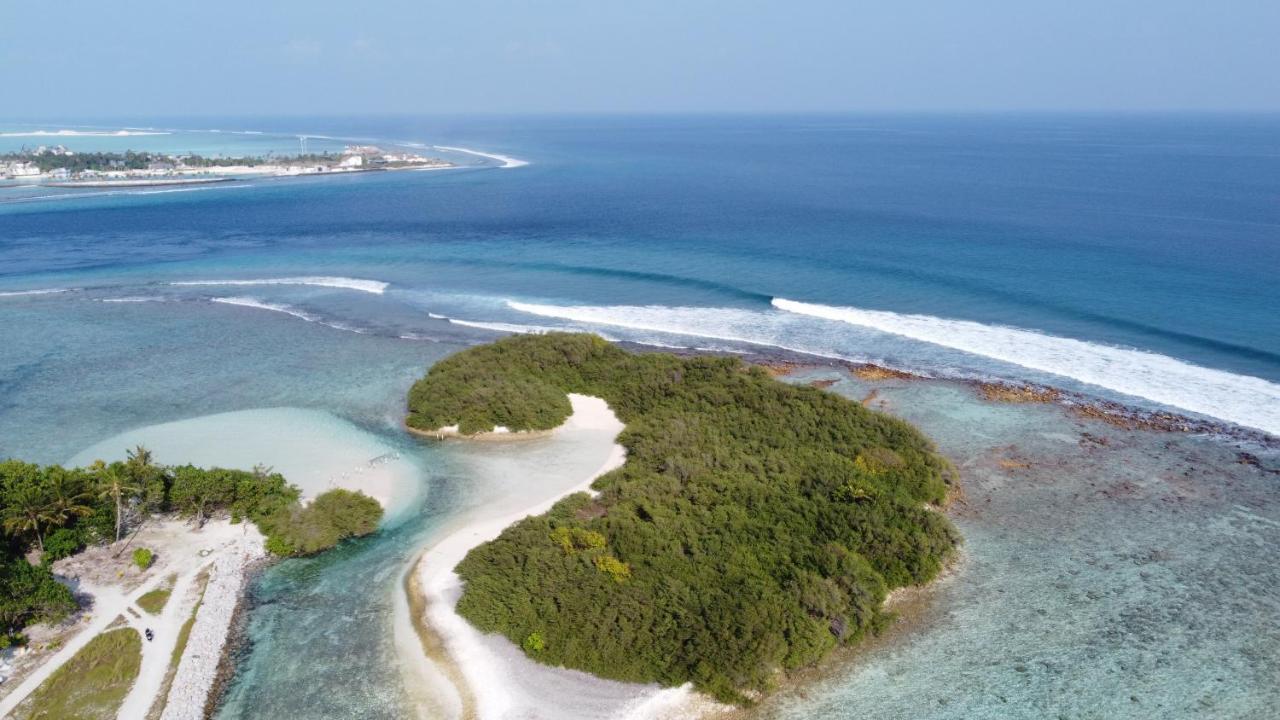 ホテル Iru Maldives スルスドゥー エクステリア 写真