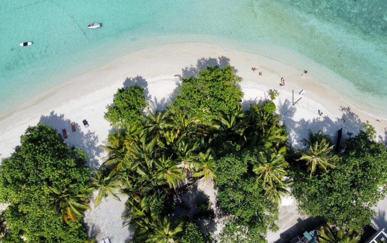ホテル Iru Maldives スルスドゥー エクステリア 写真