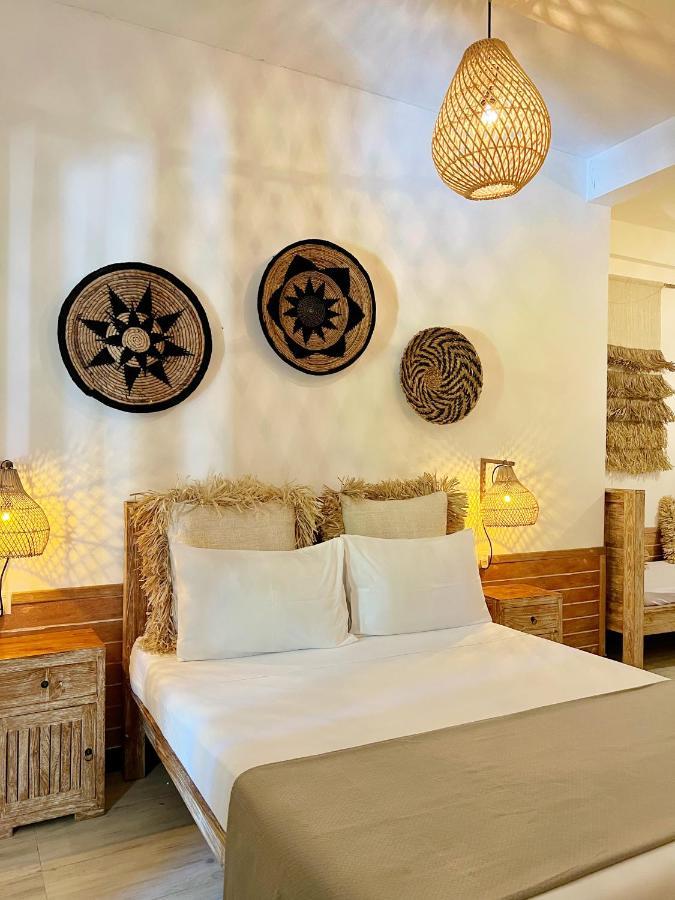 ホテル Iru Maldives スルスドゥー エクステリア 写真
