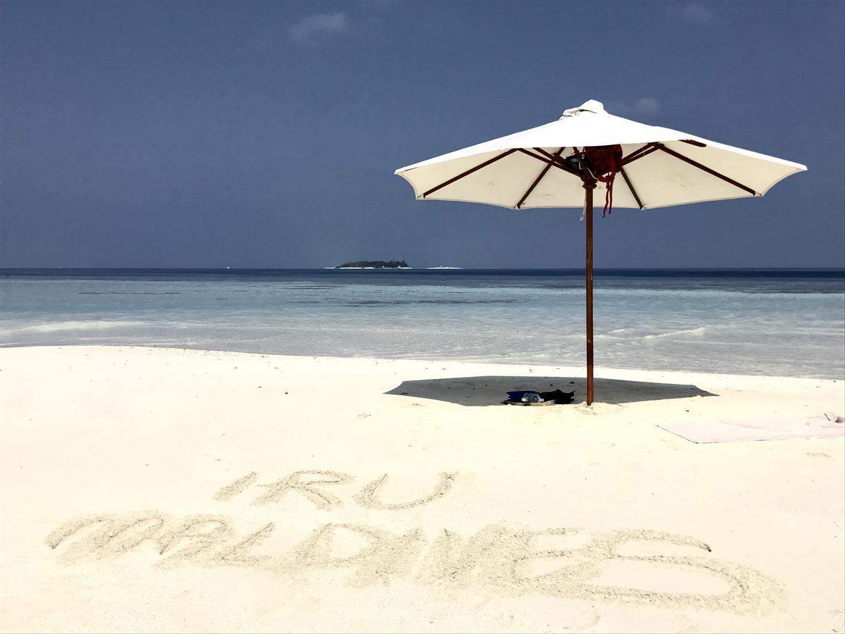 ホテル Iru Maldives スルスドゥー エクステリア 写真